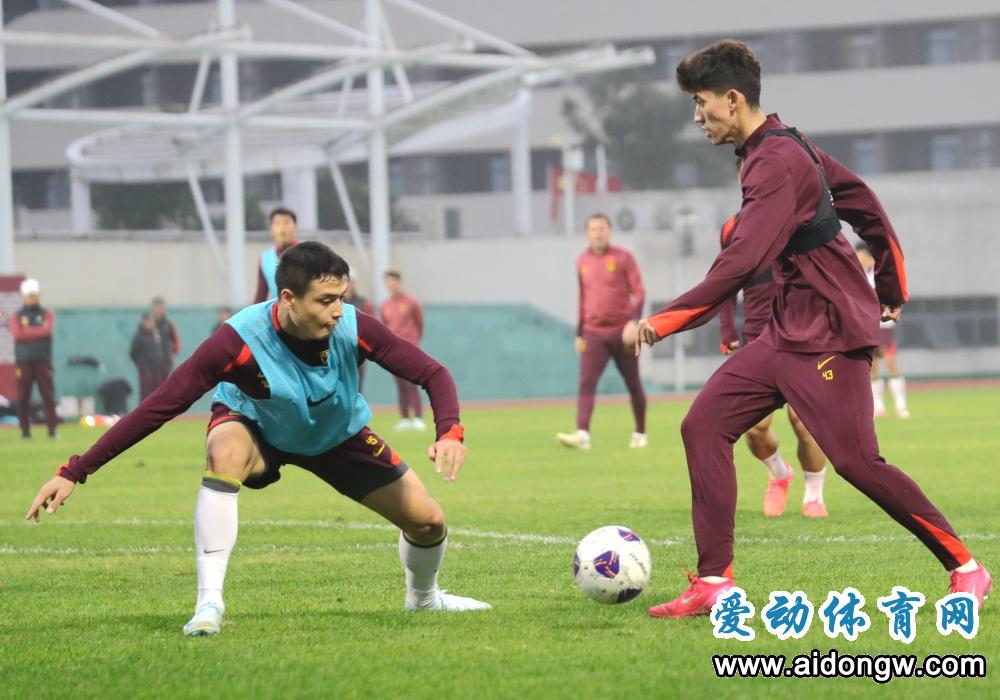尼克斯必須